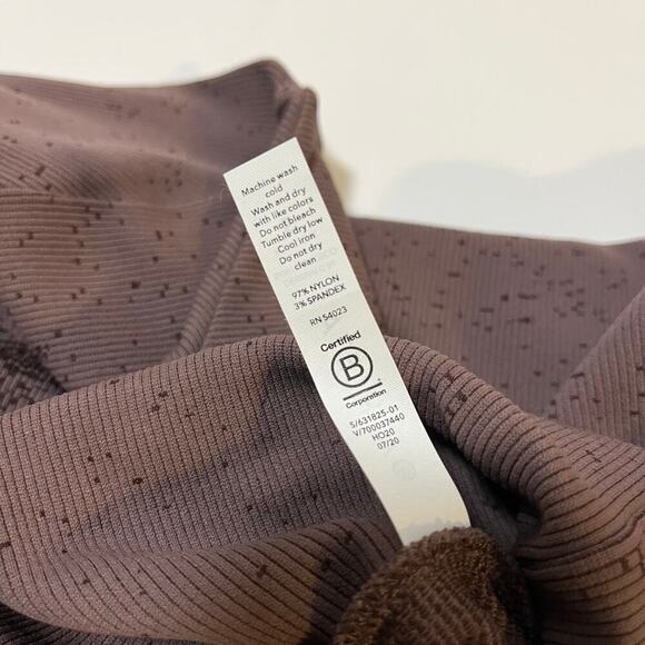 Athleta Flurry Blizzard Gradient Turtleneck Sweater Top Purple Size Small Ribbed - Picture 7 of 10